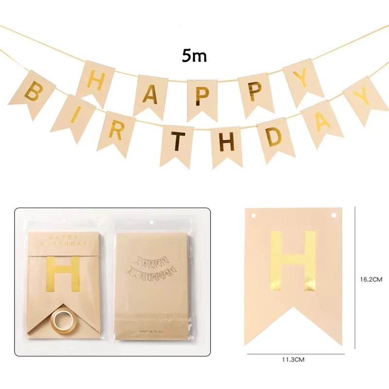 Happy Birthday Banner i Kraftpapir med Gull Detaljer - Dara Foto